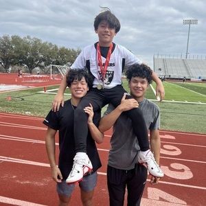 Meet your Posher, Devin